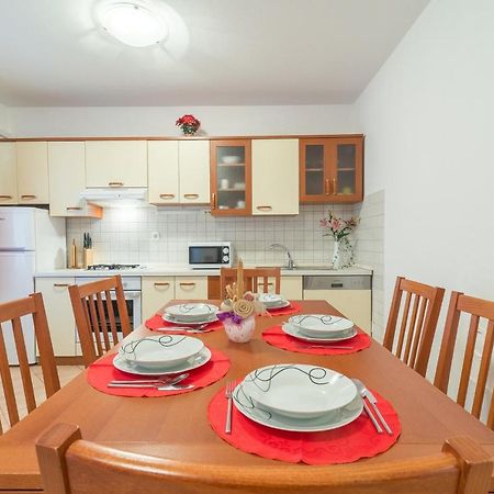 Apartments Puskaric 维尔 外观 照片