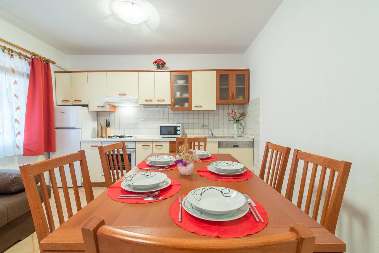 Apartments Puskaric 维尔 外观 照片