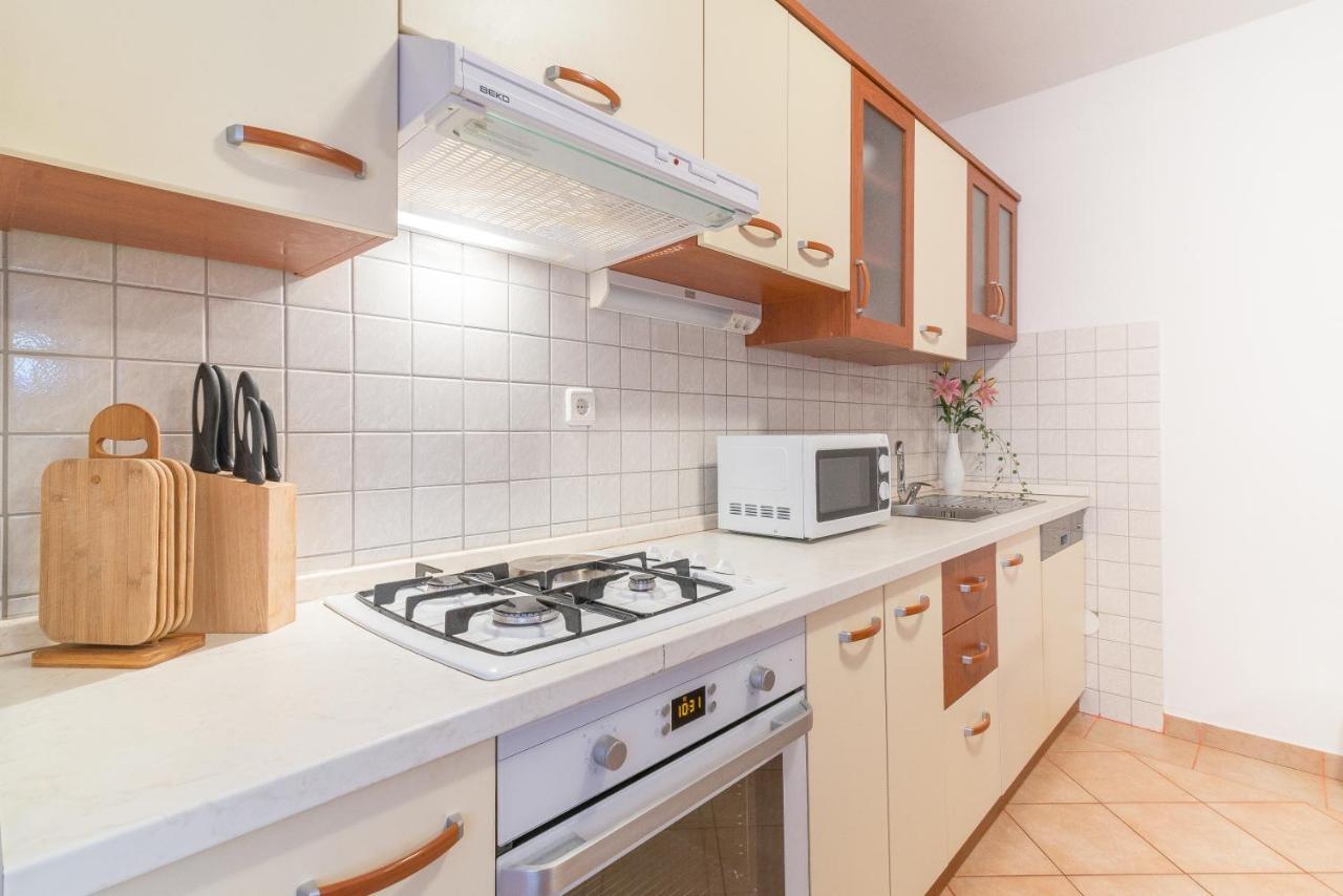 Apartments Puskaric 维尔 外观 照片