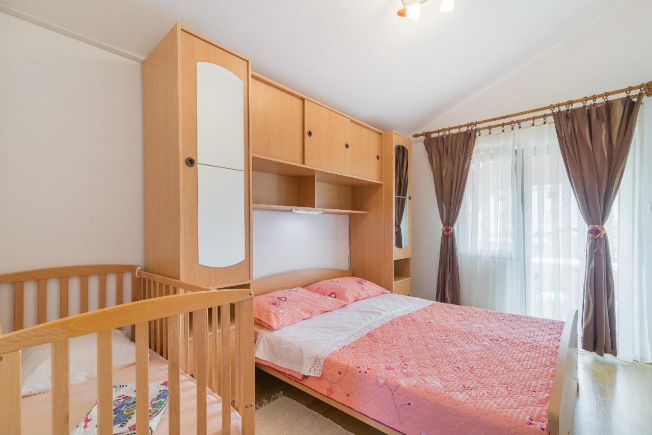 Apartments Puskaric 维尔 外观 照片