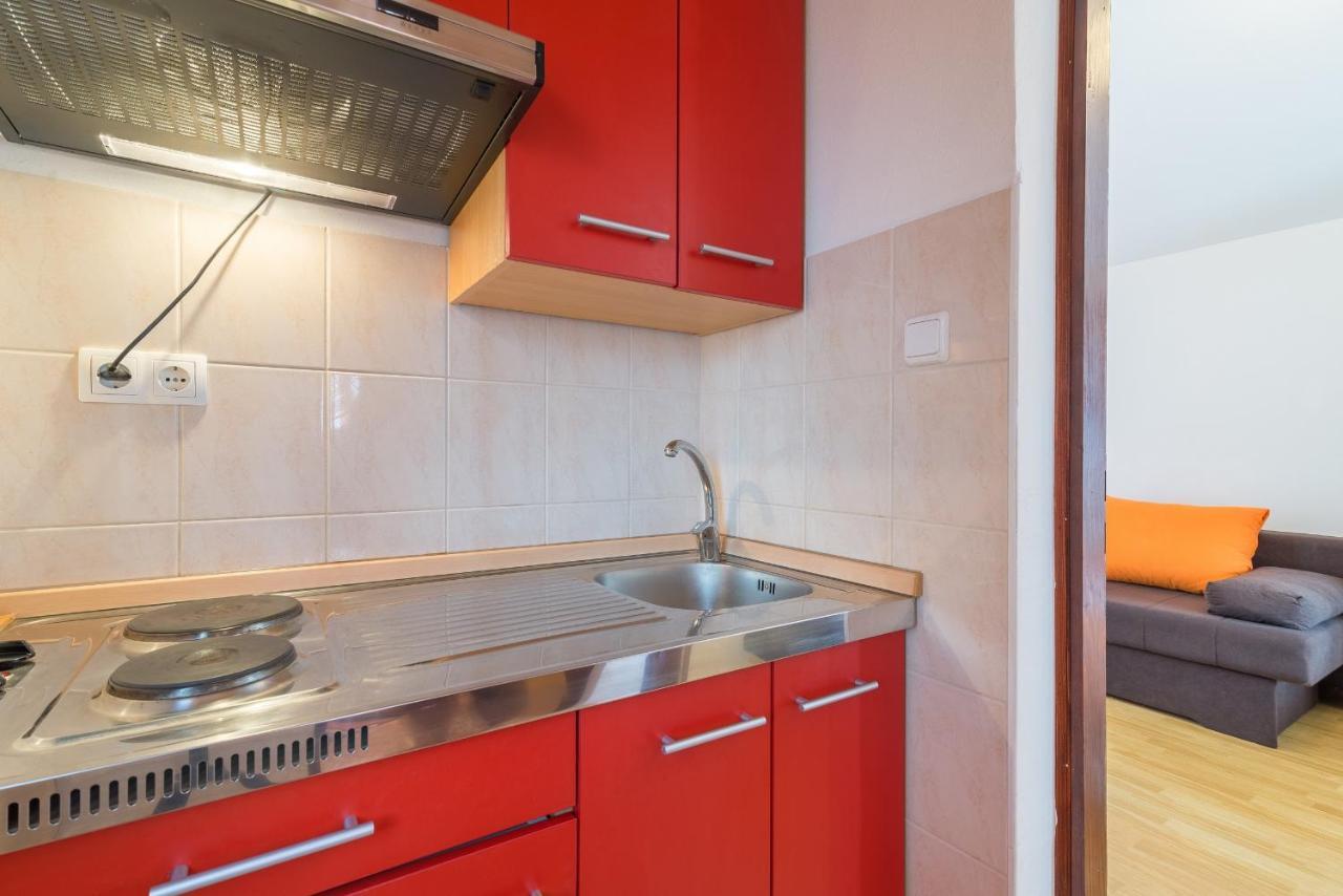 Apartments Puskaric 维尔 外观 照片